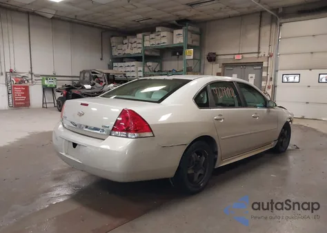 2011 Chevrolet Impala Ls z USA, uszkodzony, nr VIN 2G1WA5EK4B1187385